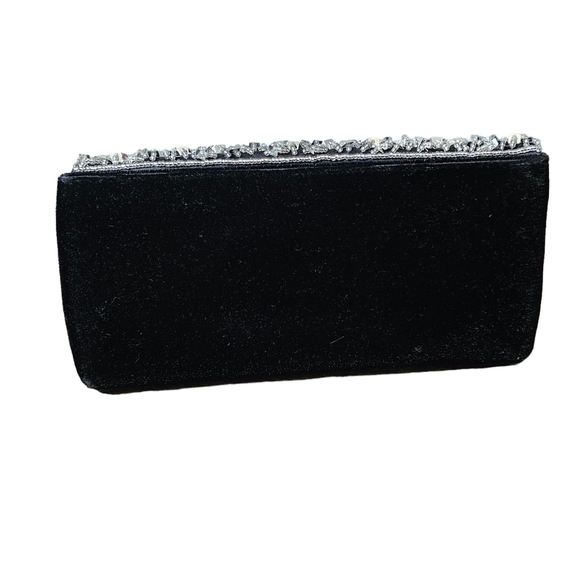 Beautiful black and silver convertible clutch, shoulder purse, formal - Picture 5 of 5